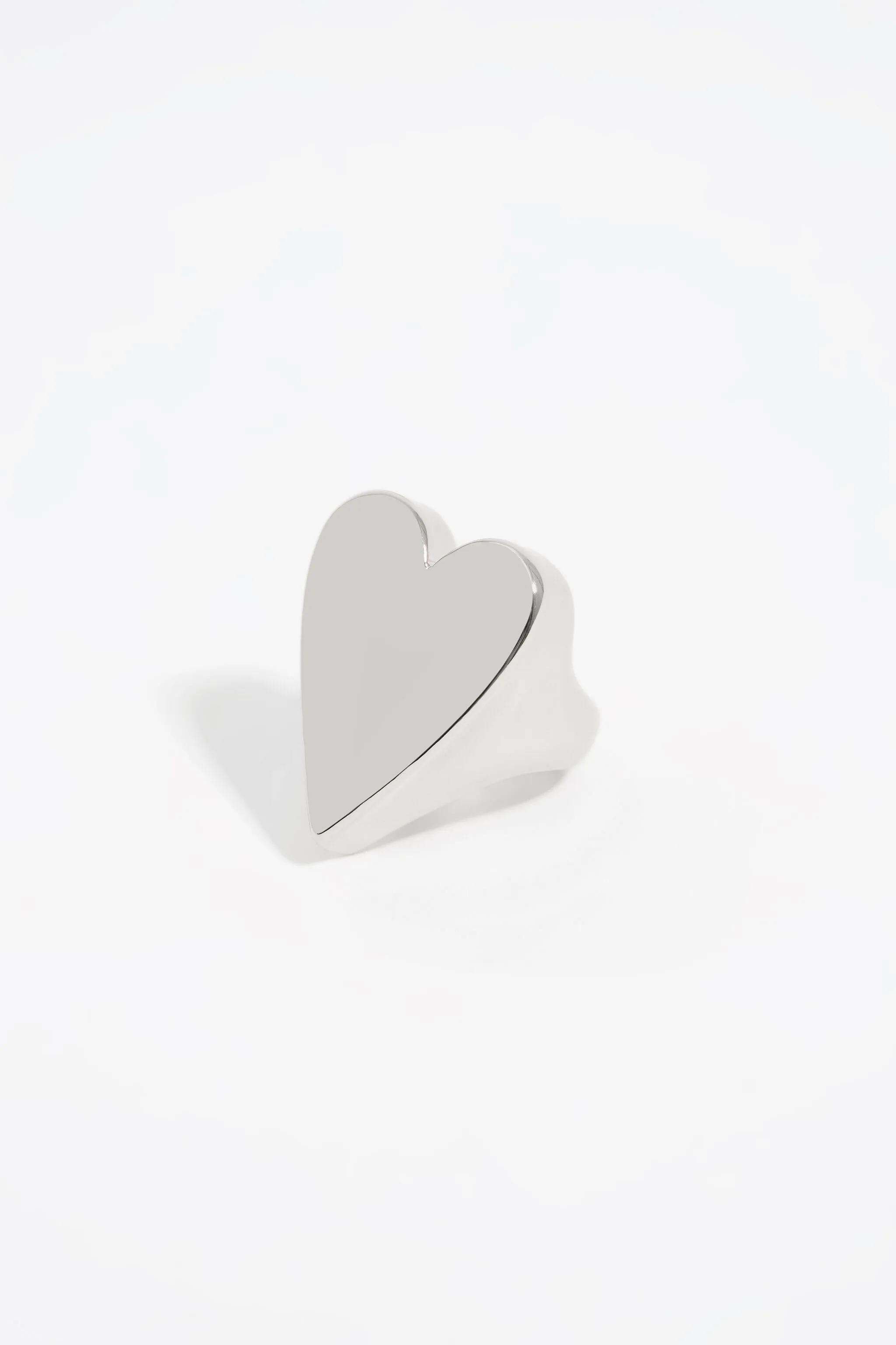 Anillo corazón plateado