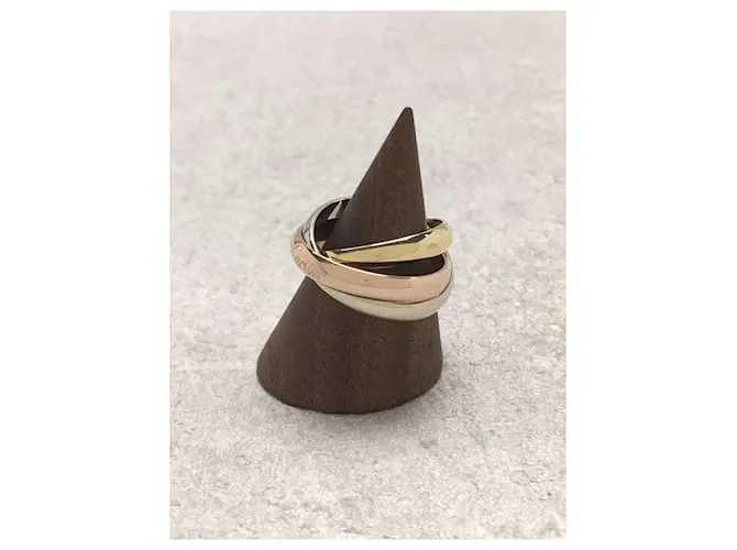Anillo de cartier Dorado 