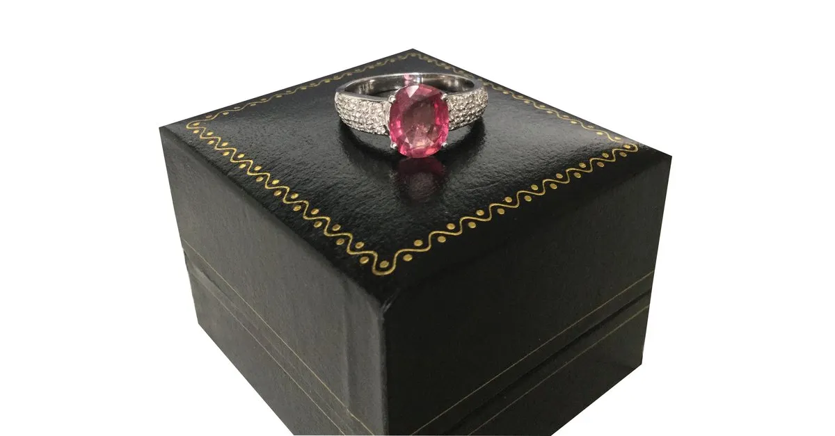 Autre Marque Anillo de rubí y diamante natural. Rosa 