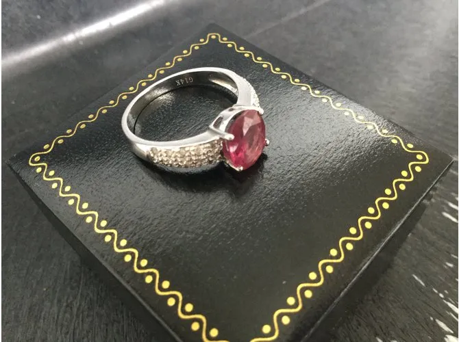 Autre Marque Anillo de rubí y diamante natural. Rosa 
