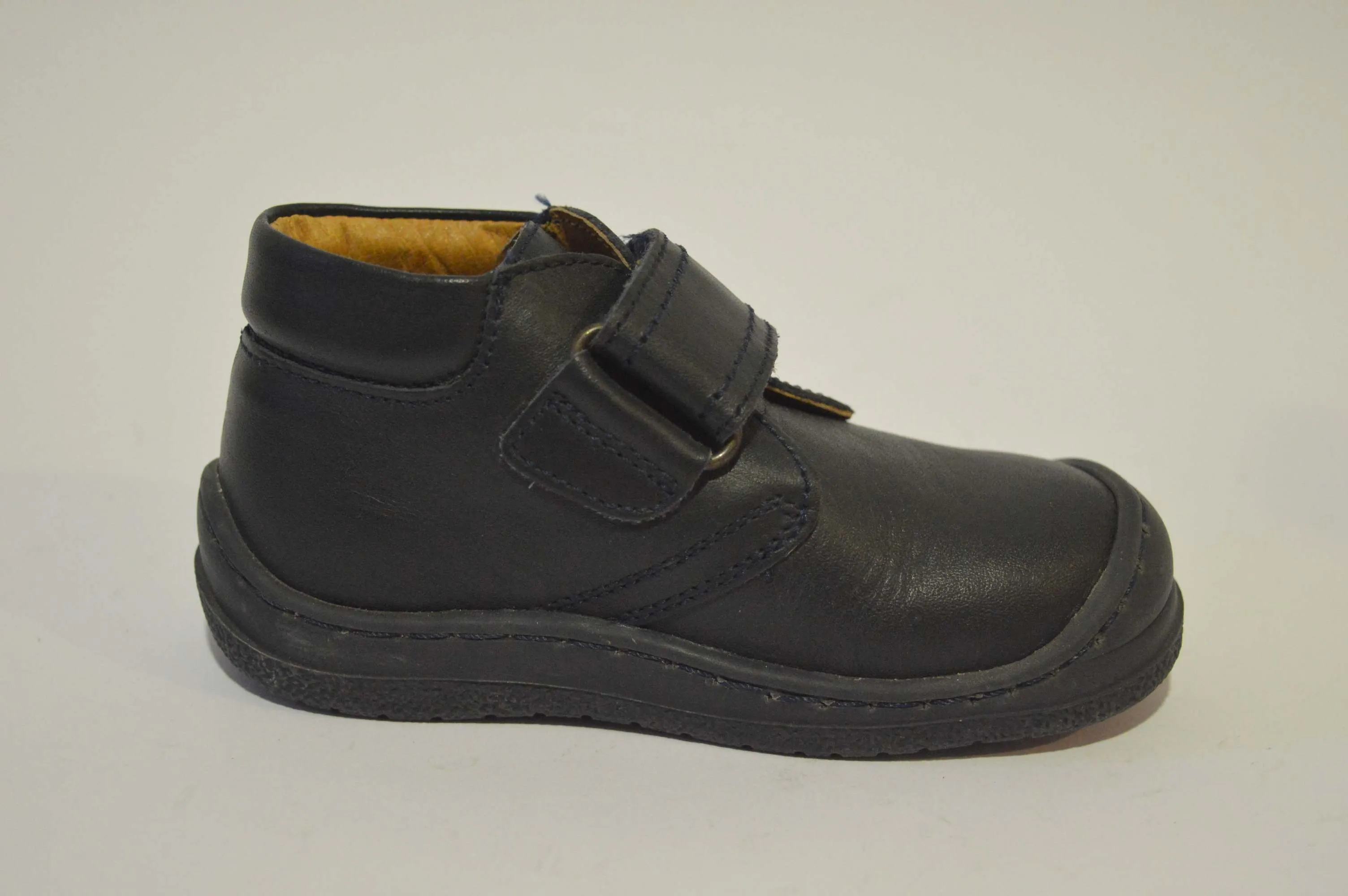 Bota Biomecanics con puntera