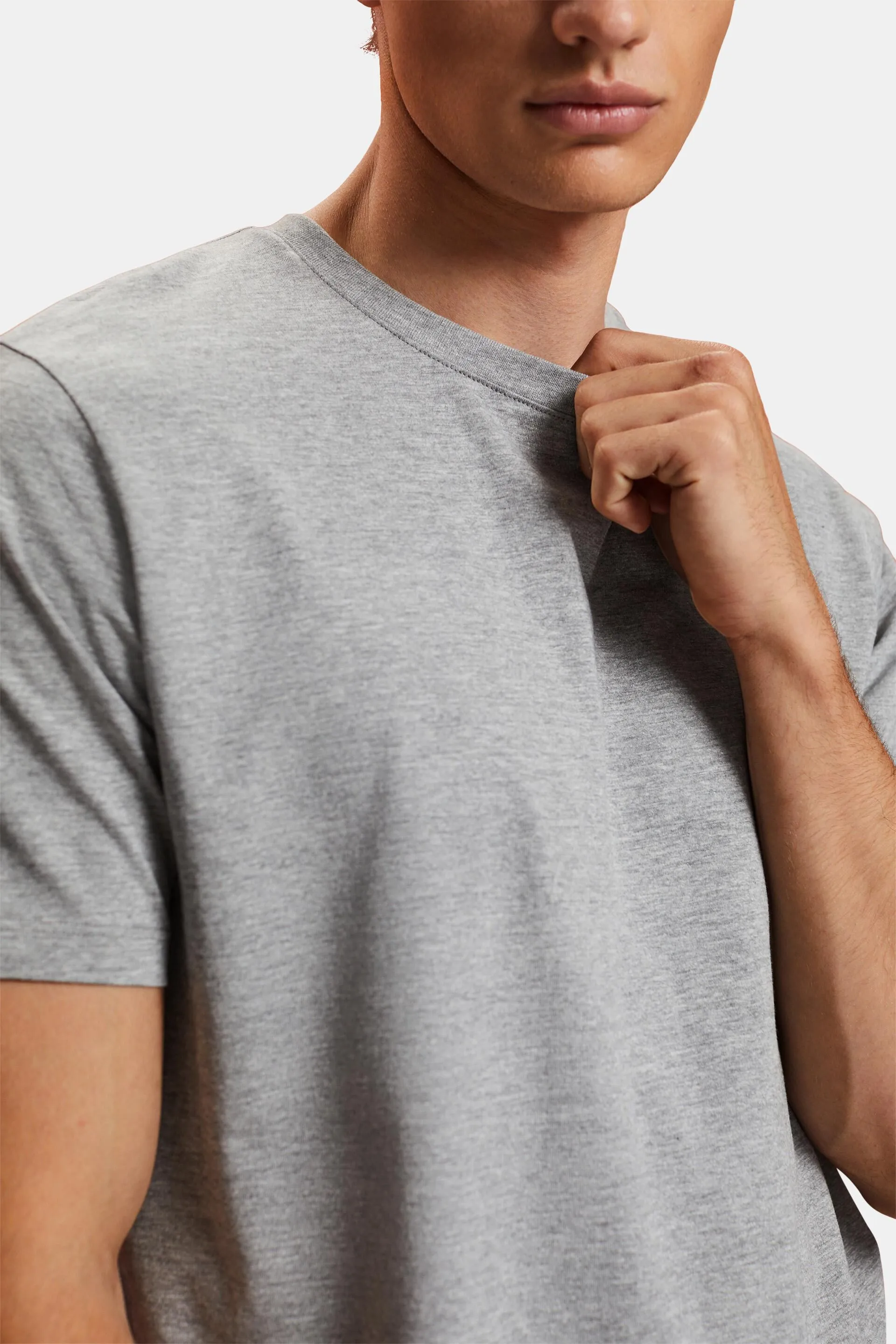 Camiseta con cuello redondo