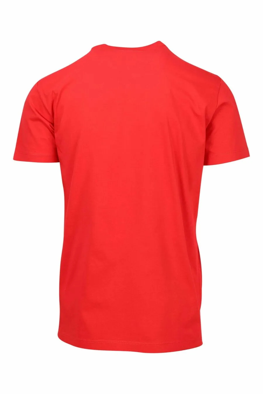 Camiseta roja con logo pequeño 