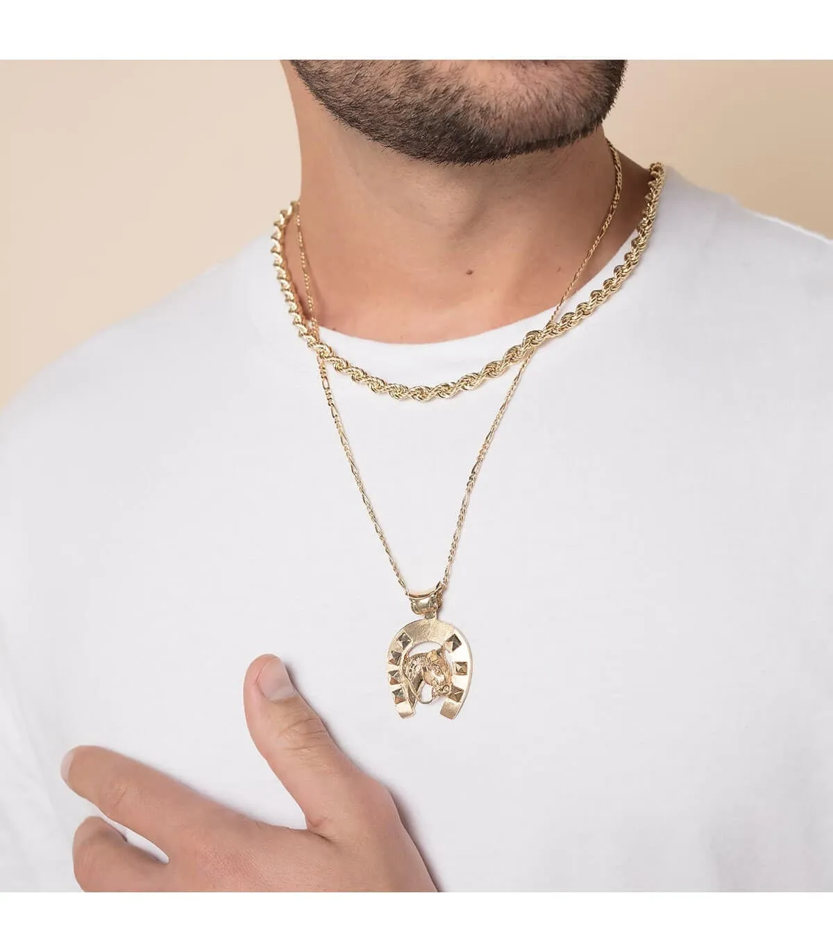 Colgante Herradura con Caballo Oro 18K 36 mm
