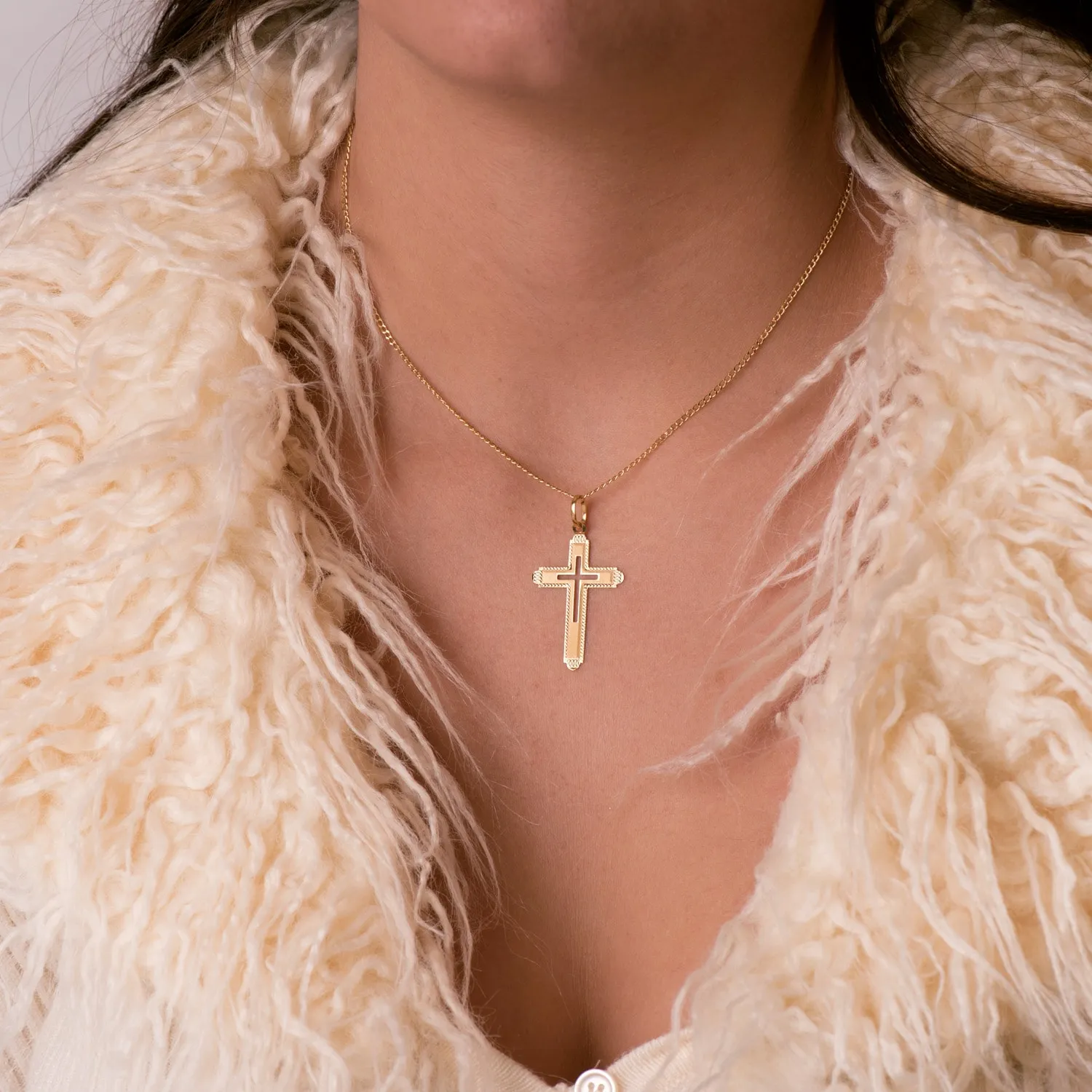 Cruz Oro 35 X 22 mm.