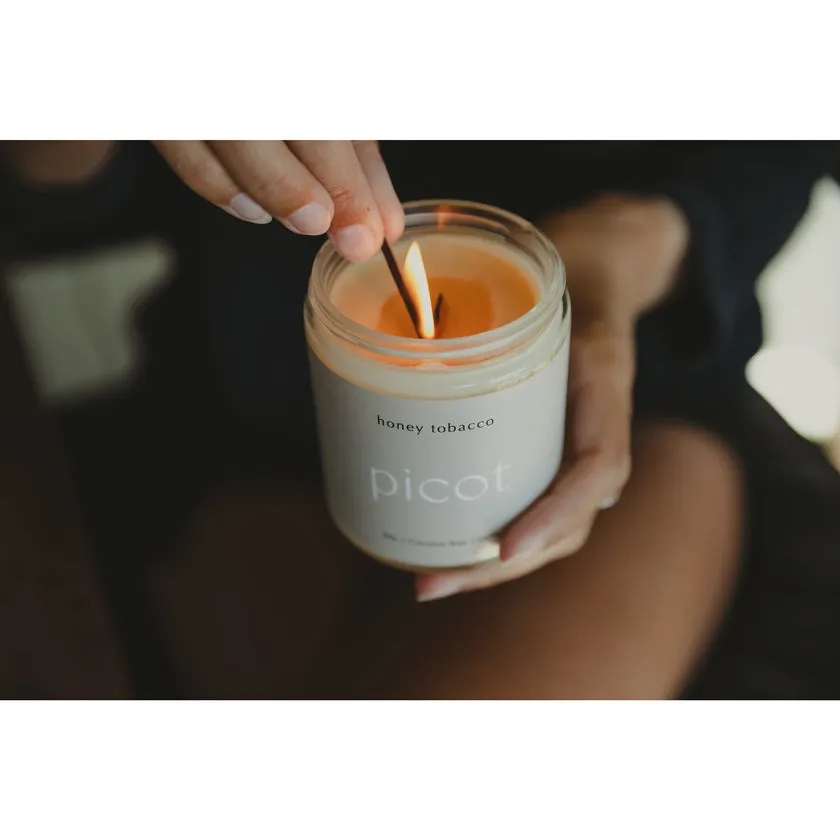 HONEY TOBACCO  CANDLE