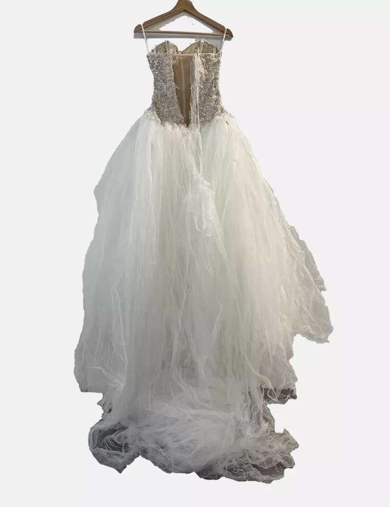 Jordi Dalmau Vestido de novia strass detalle cadenas