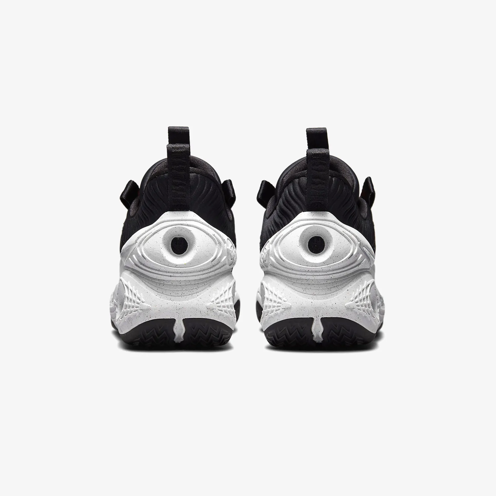 Nike Cosmic Unity 1 