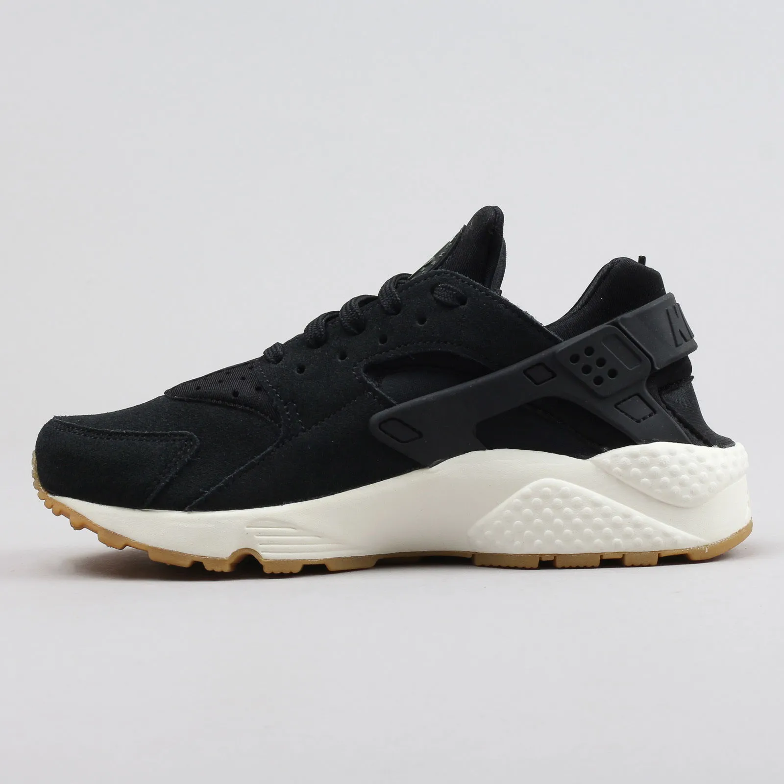 Nike WMNS Air Huarache Run SD