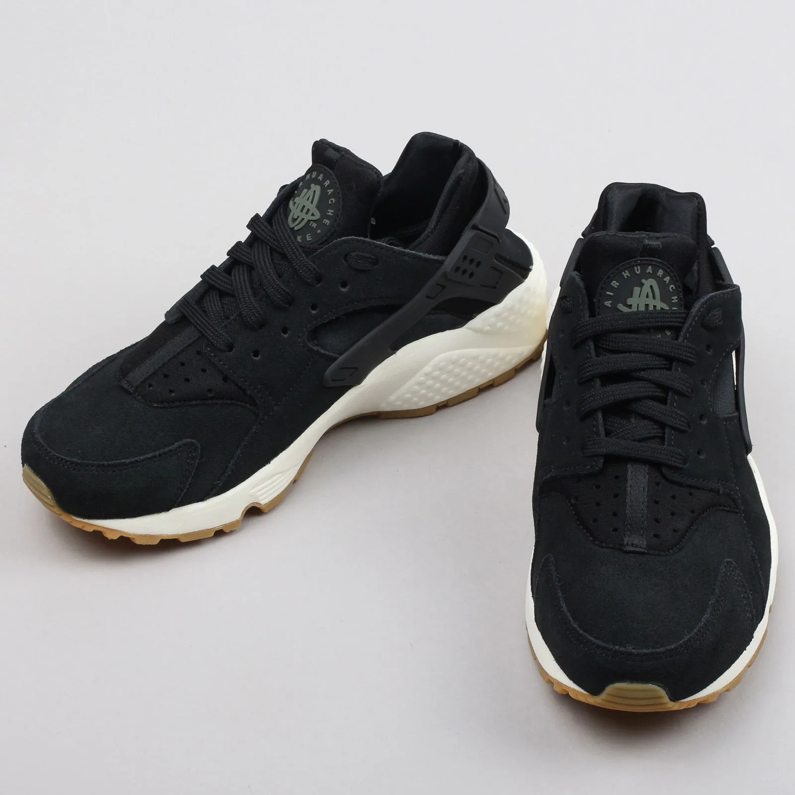 Nike WMNS Air Huarache Run SD