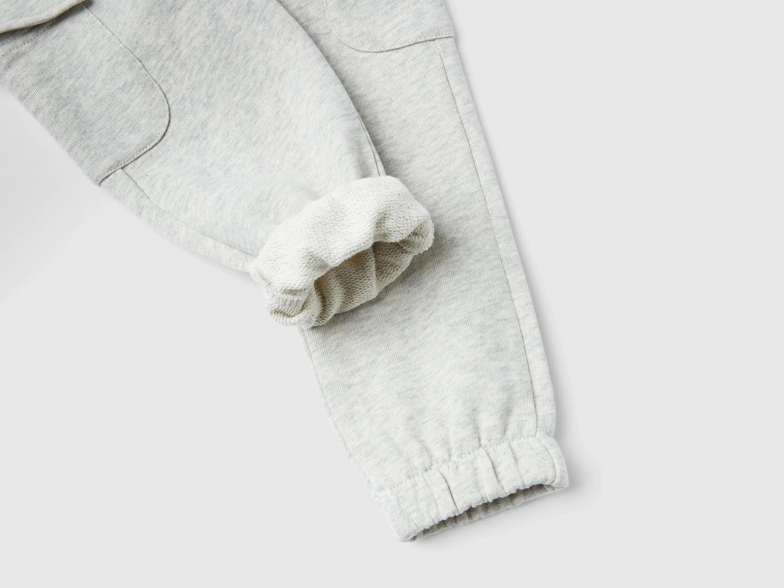 Pantalón cargo de felpa