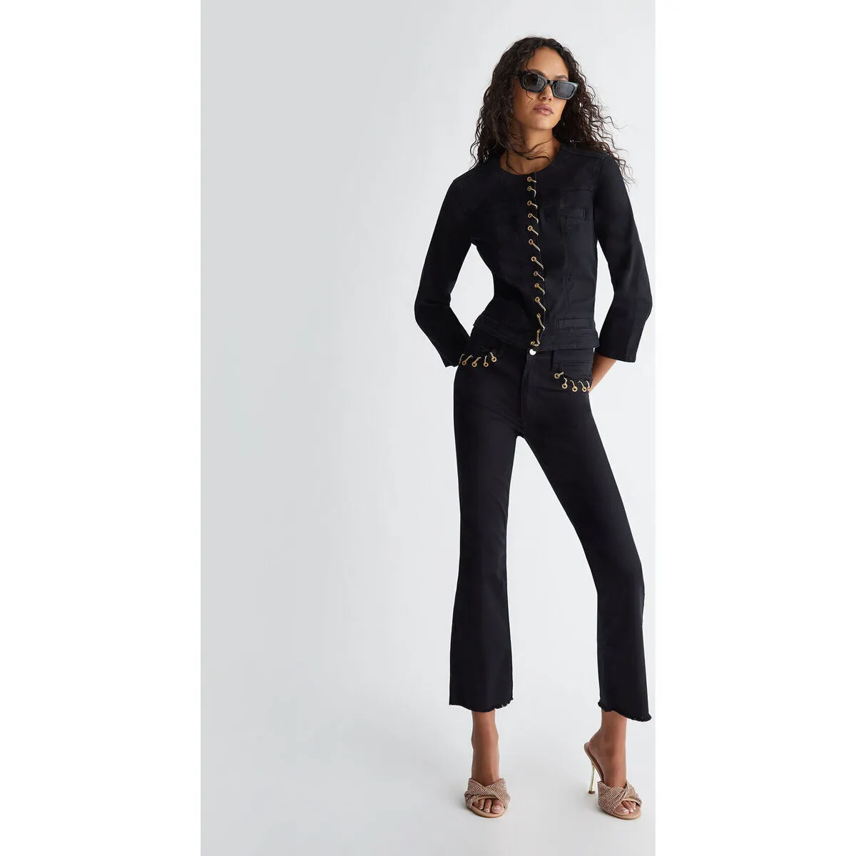 Pantalón tobillero Bottom Up con cadenas