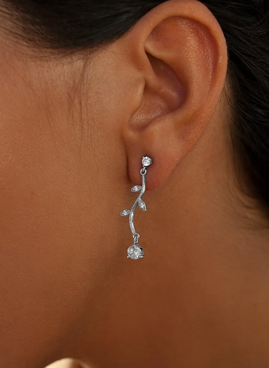 Pendientes largos finos diseo nature con circonita