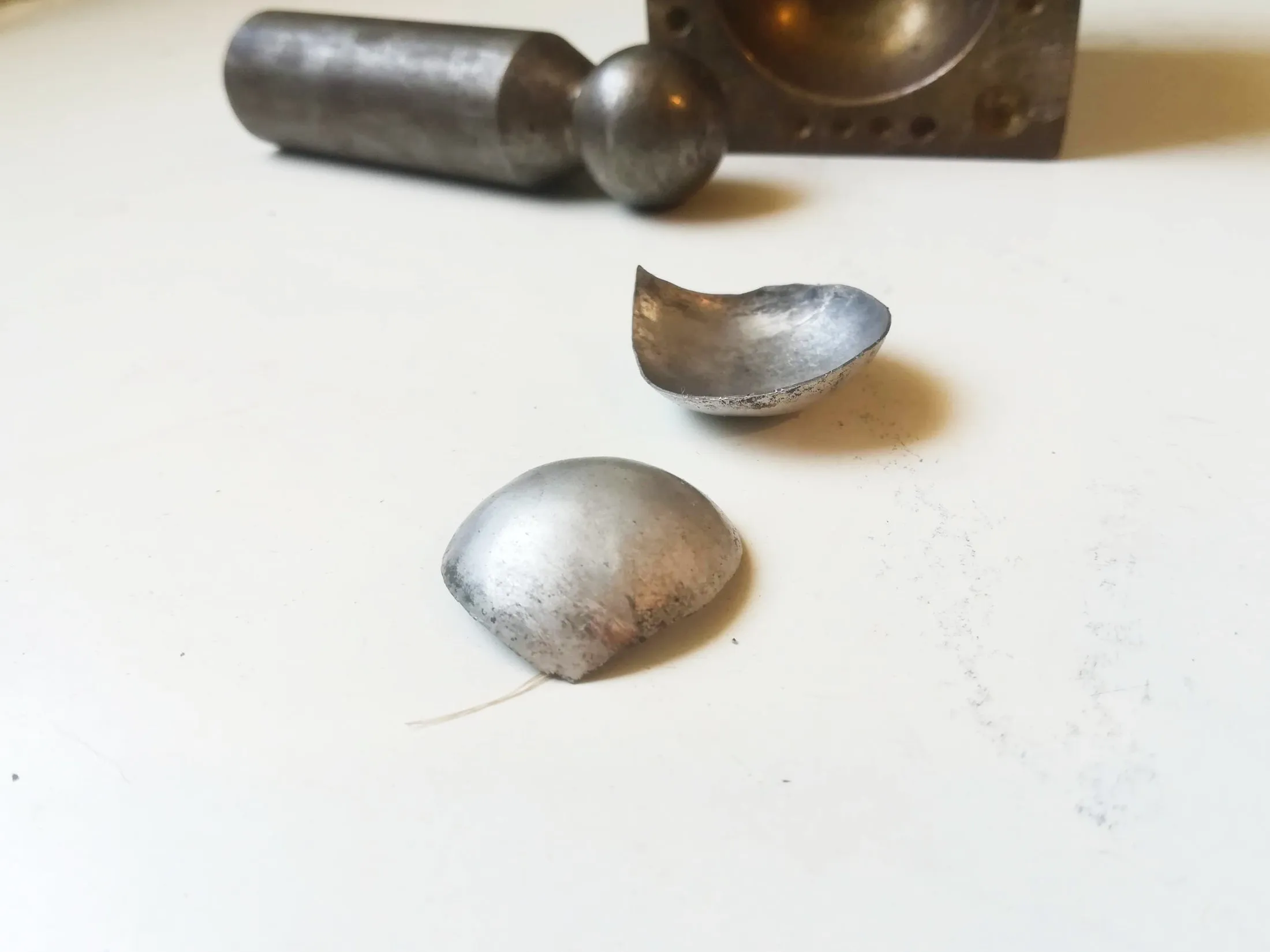 Pendientes Plata de Ley en forma de Gota con Agujeros