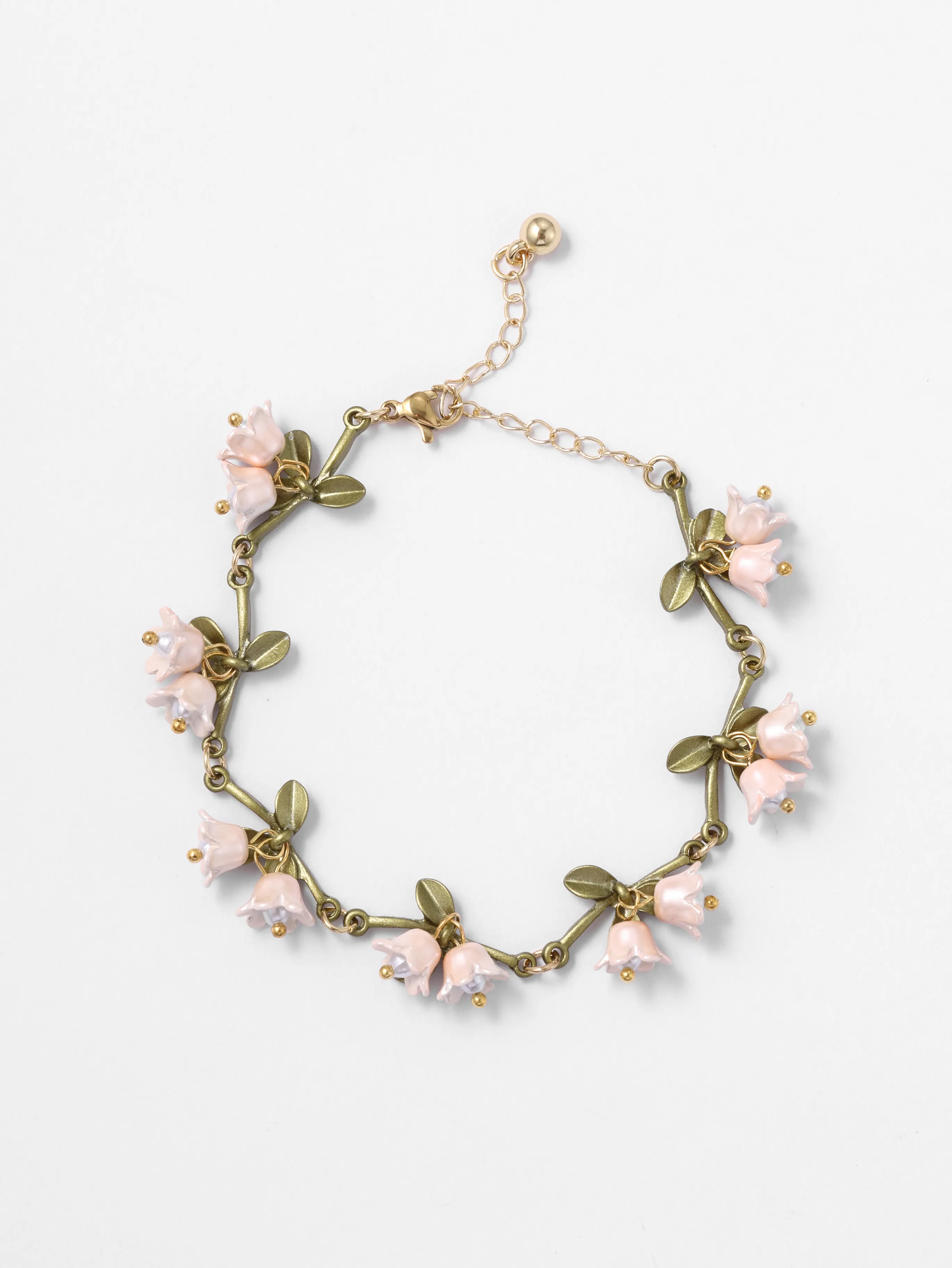 Pulsera con decoración floral