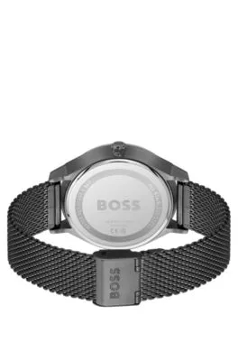 Reloj con pulsera de malla y esfera negra