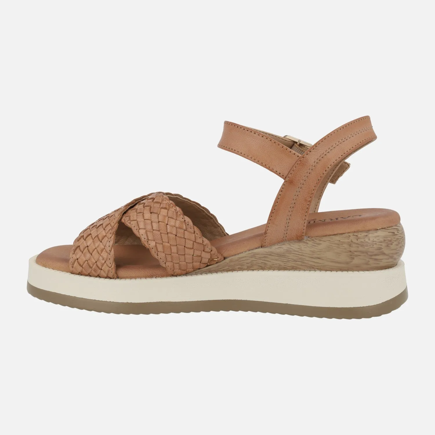 Sandalias de piel con tiras trenzadas y pulsera al tobillo