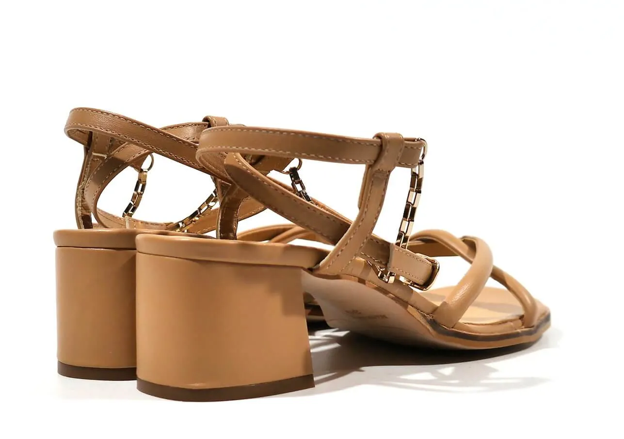 Sandalias de tiras con pulsera y cadena al tobillo