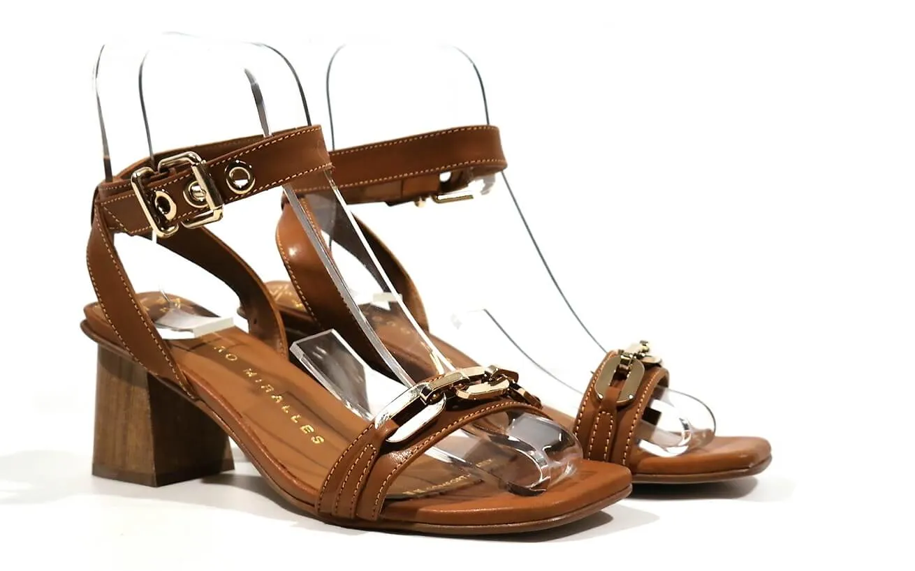 Sandalias Lille con adorno de cadena y pulsera al tobillo