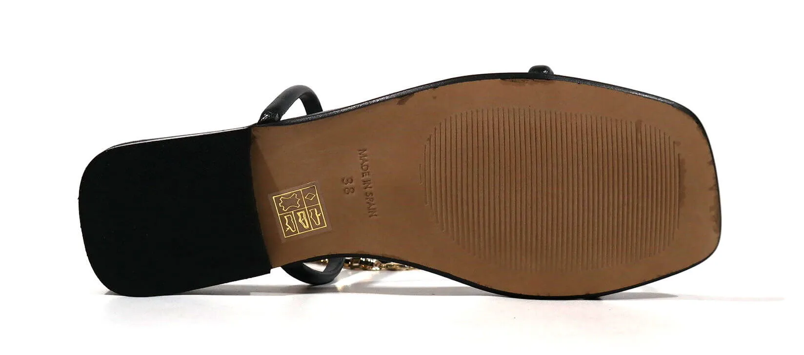 Sandalias negras con pulsera dorada al tobillo para mujer