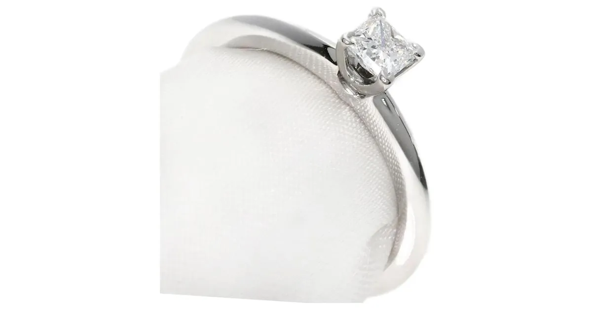 Tiffany & Co Anillo de diamante Princess con borde afilado Tiffany Square 
