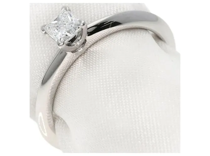 Tiffany & Co Anillo de diamante Princess con borde afilado Tiffany Square 
