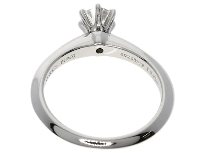 Tiffany & Co Anillo de diamante Tiffany Solitaire con borde afilado 