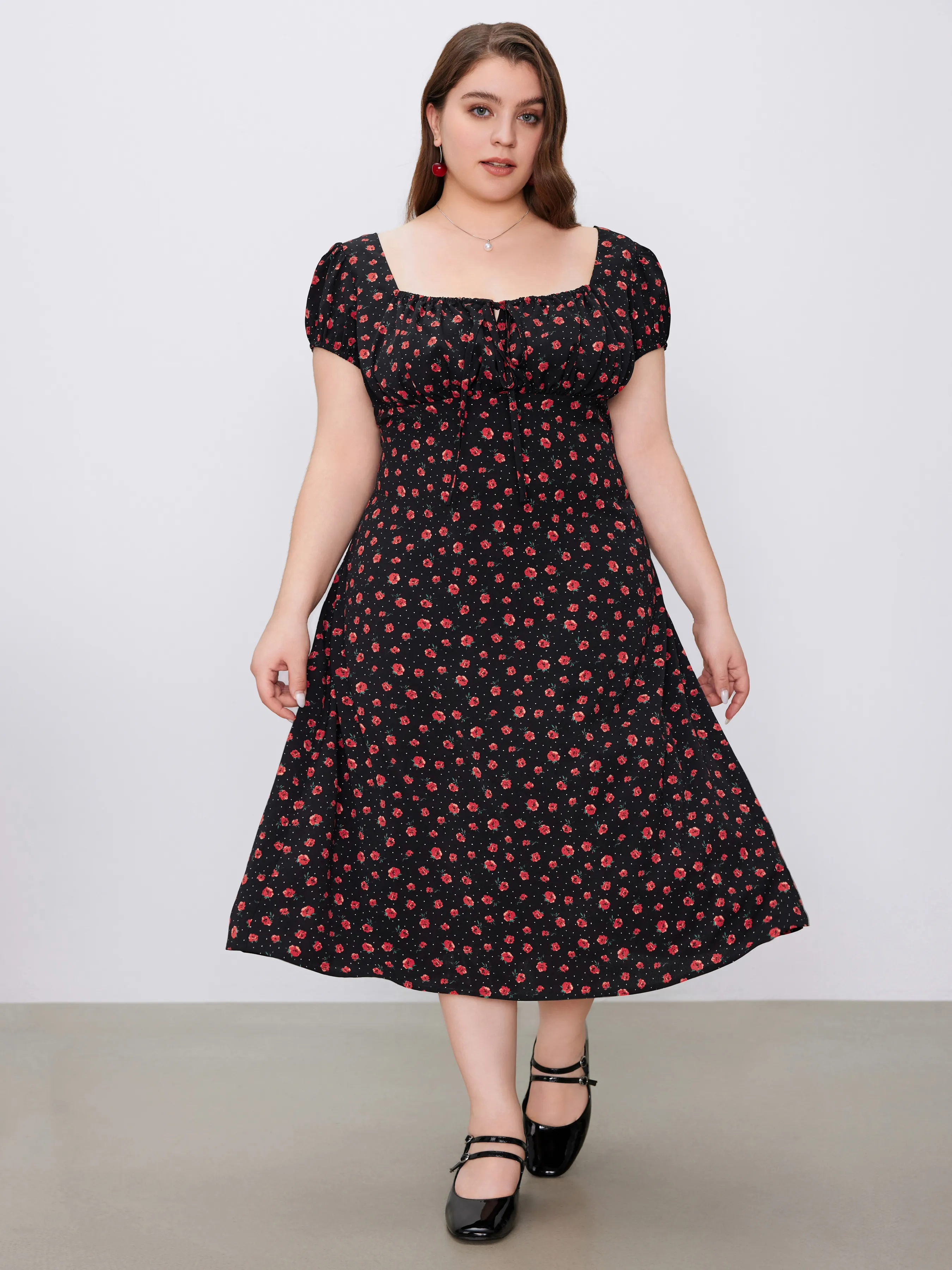  Vestido Midi Floral con Cuello Cuadrado y Mangas Cortas Anudadas Tejido Curvy