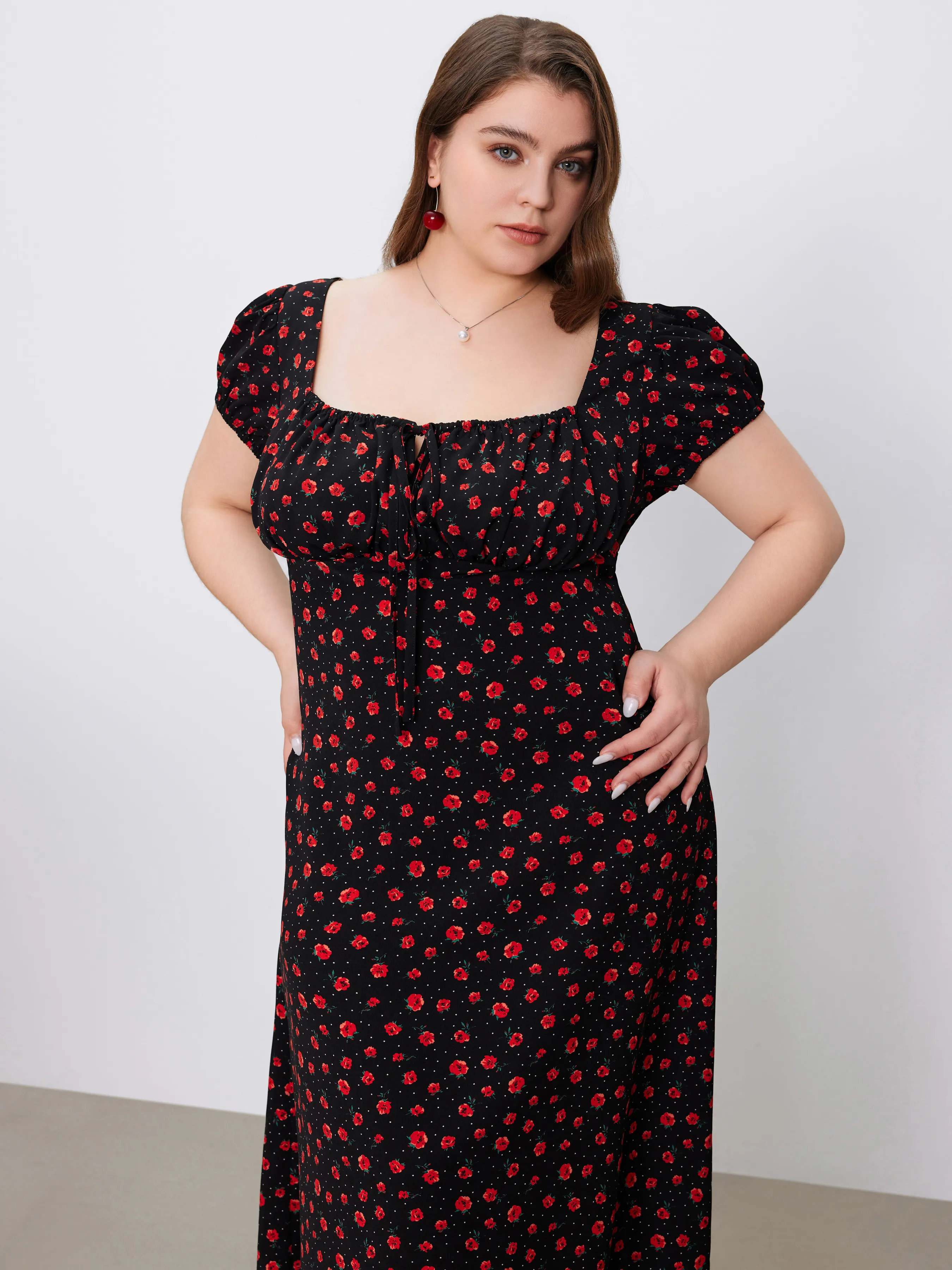  Vestido Midi Floral con Cuello Cuadrado y Mangas Cortas Anudadas Tejido Curvy
