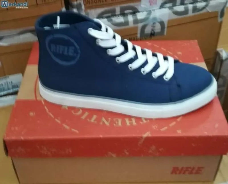 ZAPATOS LOTTO  HOMBRE Y MUJER  24 PARES DE ZAPATOS  GRAN SELECCIóN  PRECIO: €10 POR PAR